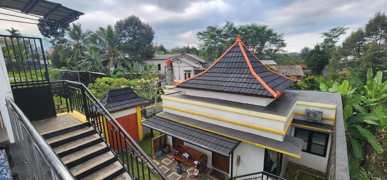 Pool Villa Saung Suluh Purwokerto Exterior photo